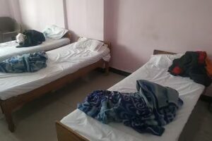 आदित्य लॉज एसी/नॉन ए/सी