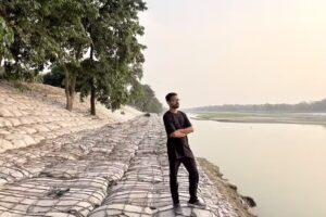 Aayush in