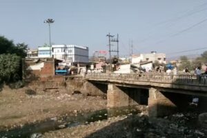 होटल आदर्श
