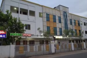 होटल एमएमए तिरुवरुर