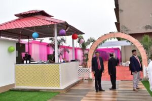 होटल लैंडमार्क रॉयल & फन मॉल लखीमपुर खेरी