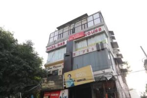 होटल मेट्रो रीजेंसी