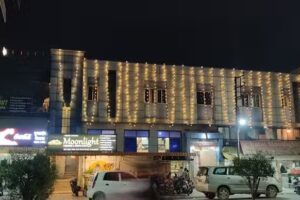 होटल मूनलाइट