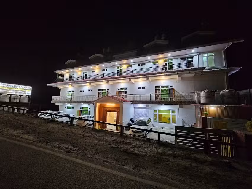 होटल सराहन इन