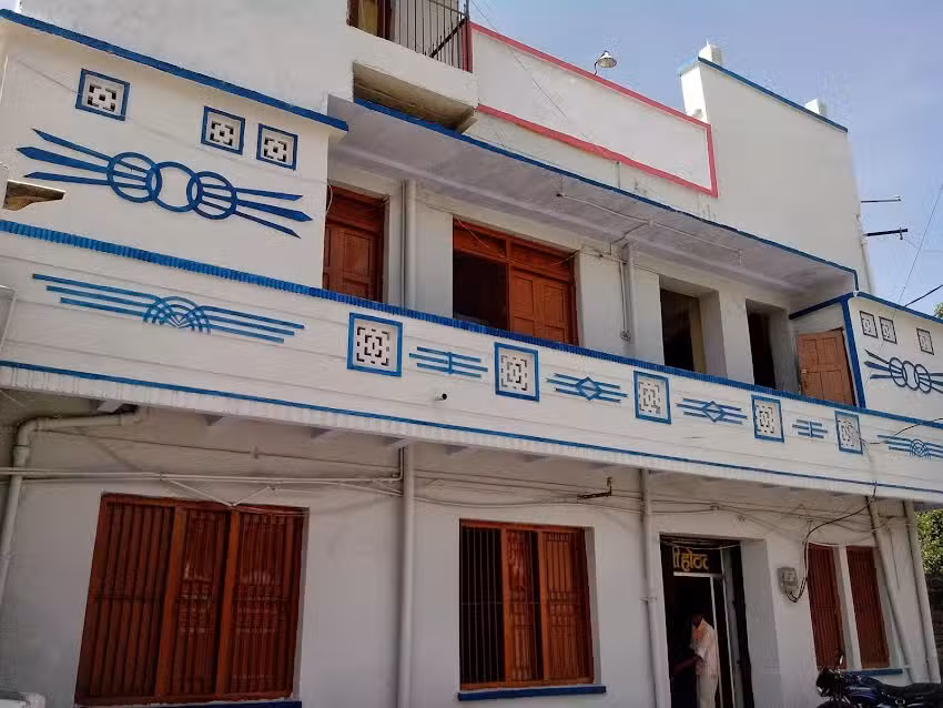 लक्ष्मी होटल