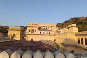 फोर्ट मंगल गढ़ पैलेस