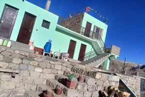 रेस्टोरेंट एंड रूम्स