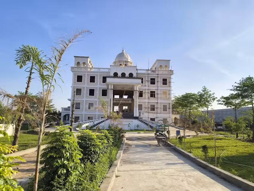 Sundram garden hotel & resort