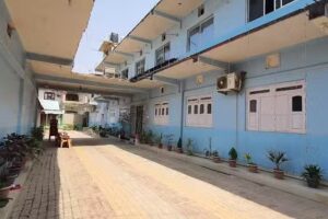 तिरुपति गेस्ट हाउस