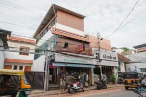 वाल्ट बी हेरिटेज इन