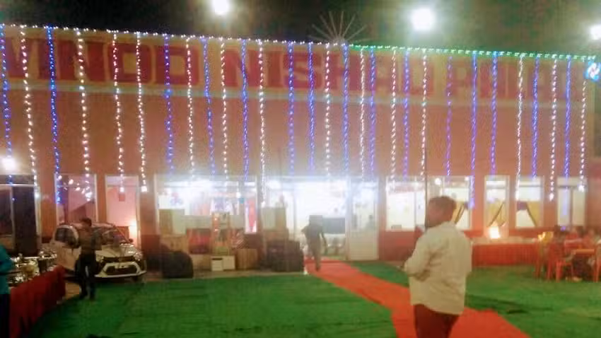 विनोद होटल एण्ड रेस्टोरेंट्स